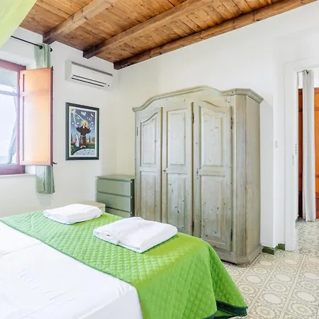 Holiday home Le 2 Palme
